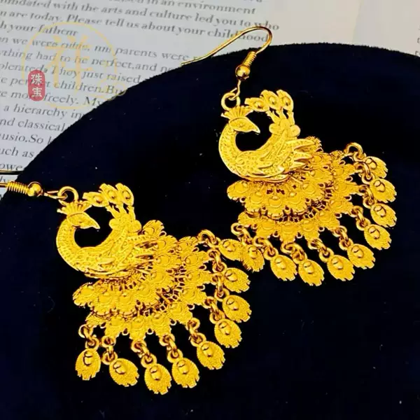 Jewelry store-style gold-plated peacock tassel earrings, wedding-style, imitation three-gold jewelry, retro ethnic-style peacock earrings, wholesale