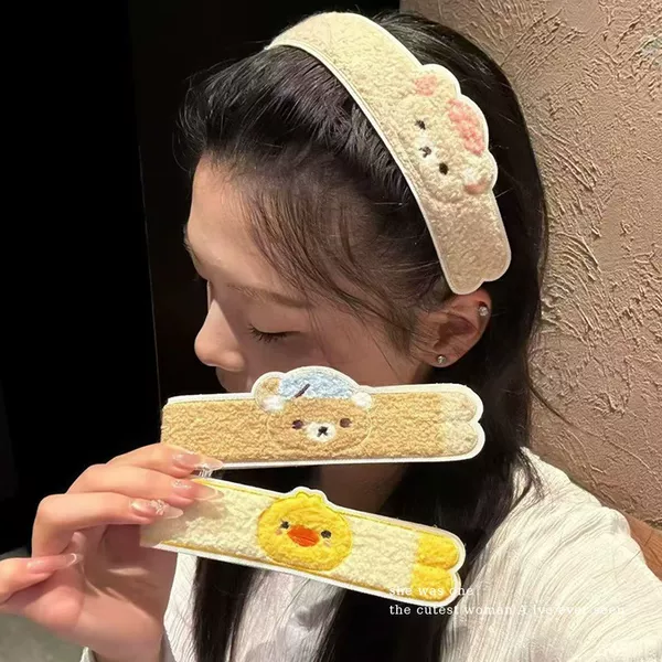 Long, cute, and easy-to-use Rilakkuma hairband for women, featuring a magic tape design for holding hair in place while washing your face, a hair accessory for tidying up stray strands