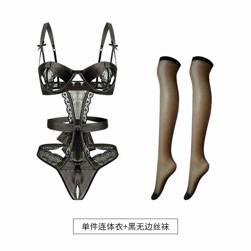 블랙 [와이어가 있는 점프수트] 블랙 스타킹