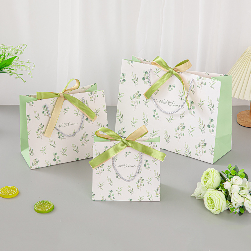 High-grade Handbag Beautiful Mori Style Fresh Watercolor Leaves Double Ribbon Bow Gift Bag Cross-border Paper Bag