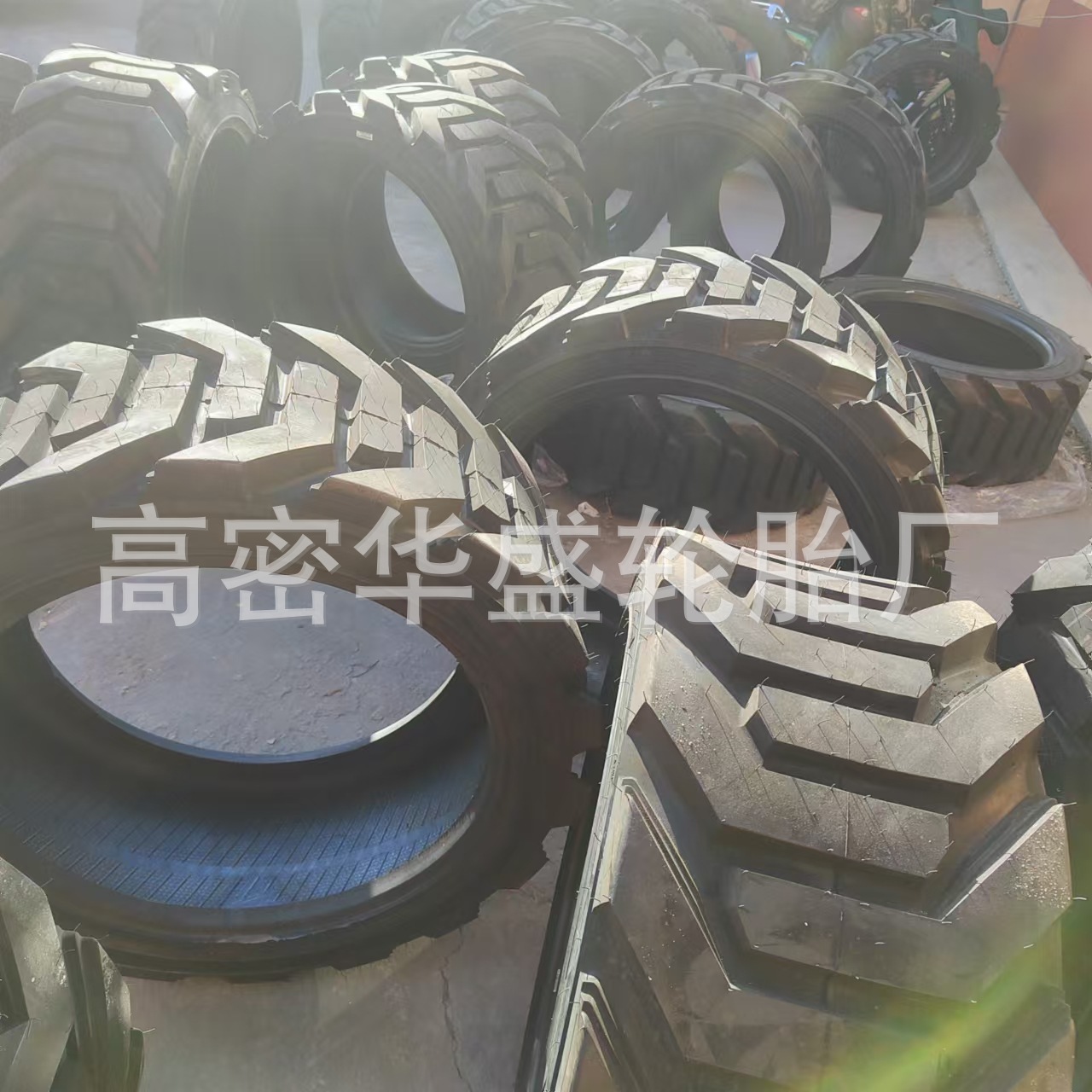 实心轮IN315/55D20NHS 355/55D625可填充聚氨酯型登高车轮胎