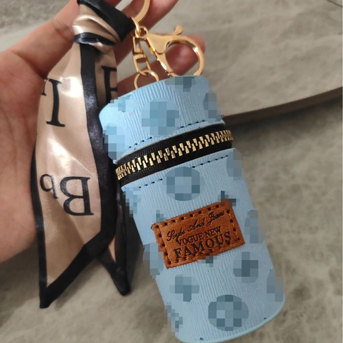 2024 Fashionable and Versatile High-Quality Portable Fashion Red Mouth Wallet Convenient Mini Scarf Elderflower Pendant