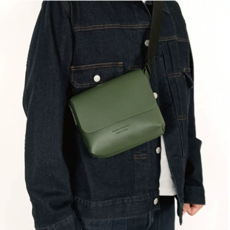 Brand chest bag, design polyurethane shoulder bag for men and women, South Korea, cosplay