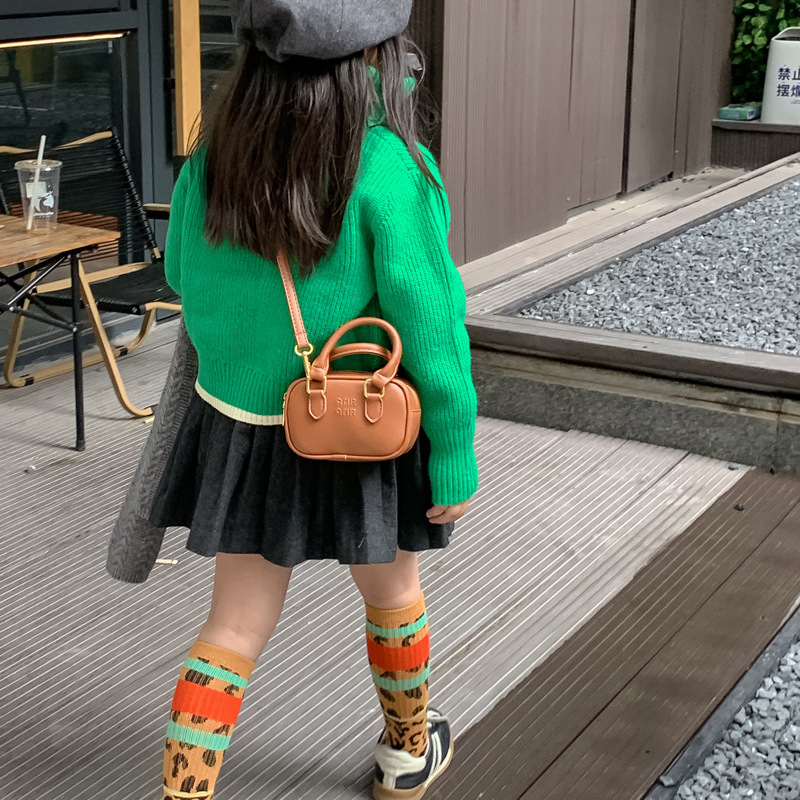 Bolsa de hombro coreana para niños y niñas, estilo extranjero, mini lindos colgantes de oso, bolsas de mano, bolsas de bolos para niños.