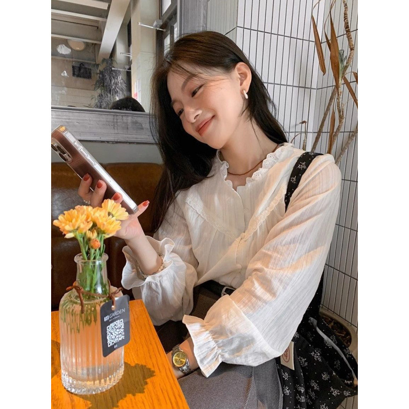 Autumn New French Style Llace Collar Shirt Women's Design Sense Small Gentle Style Chic Inner Stacked Shirt