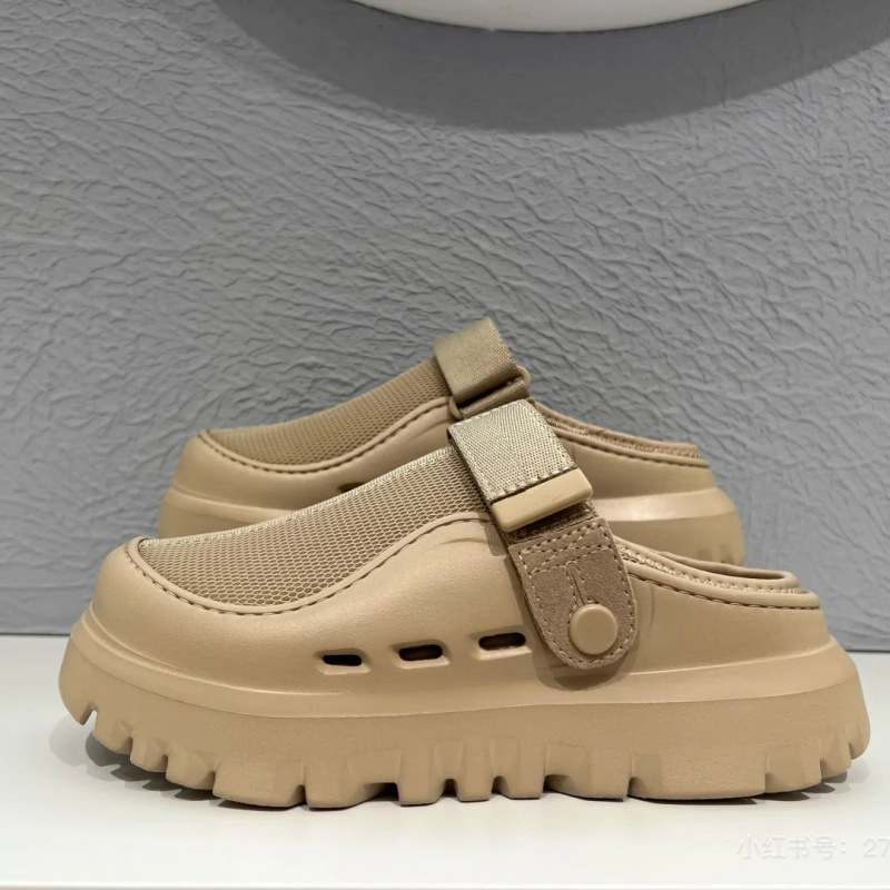 Summer New Tasman Plastic Film Crocs-Style Clogs for Couples, Slip-On Beach Sandals Summer New Tasman Plastic Film Crocs-Style Clogs for Couples, Slip-On Beach Sandals