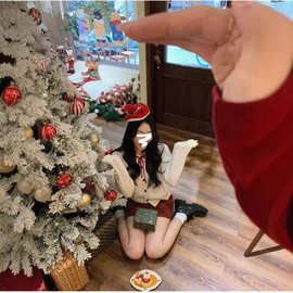 红色波点外搭短款毛衣外套女秋冬2025新款韩系小个子针织开衫上衣