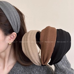 Autumn and winter wide-brimmed suede high-ceiling headband women's pressed hair headband face wash hairpin high-end fashionable headband