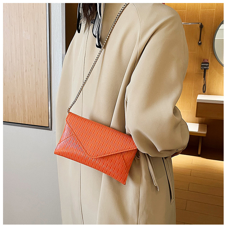 132g Weight Polyester Cotton Lining Material Flip Cover Closure Type Single Shoulder Strap Strap Type Envelope Bag Bags Type Casual, Holiday Occasion Pu Leather Material Solid Color Pattern All Seasons Season Women's Gender Vintage Style, Classic Style Style Medium Size Women's Medium Pu Leather Solid Color Vintage Style Classic Style Flip Cover Envelope Bag 4