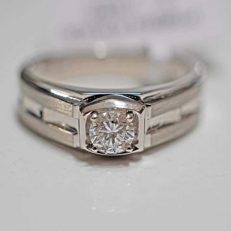 PT950铂金培育钻石戒指男士简约婚求婚|ru