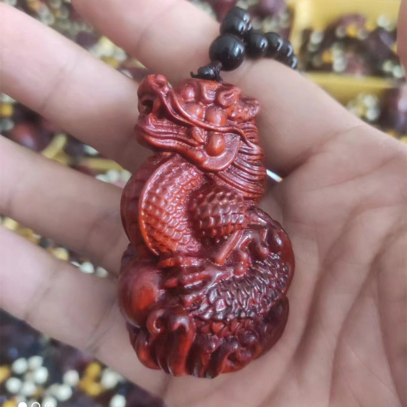 工場卸売紫檀手彫り木彫り貔貅財神ペンダント工芸品、ライブストリーミングや屋台で人気商品|undefined