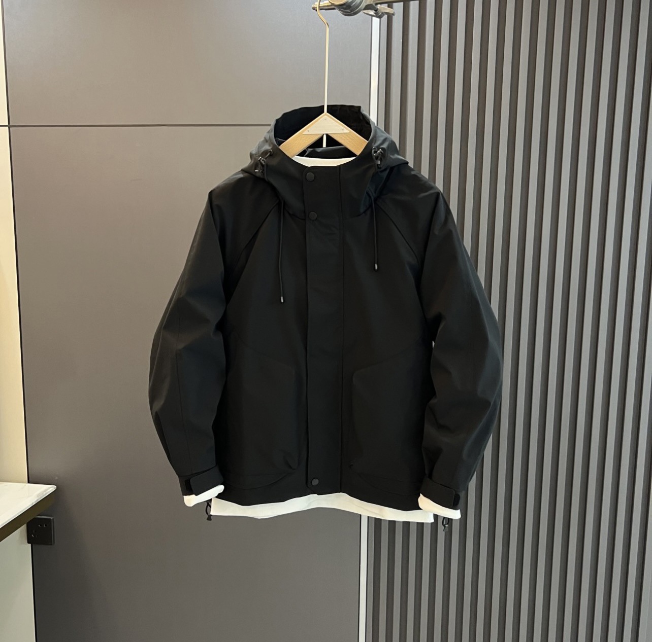 Spring and Autumn jacket, men's windproof top, solid color hooded fashion, new casual loose workwear trend_voghion.com