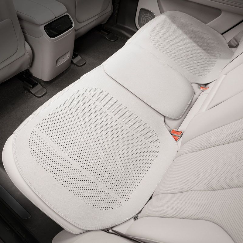 Cooling Pad for — Mercedes-Benz Seat cushion, seat cover - b-full-coverage-thin-elegant-white-rear-row-single