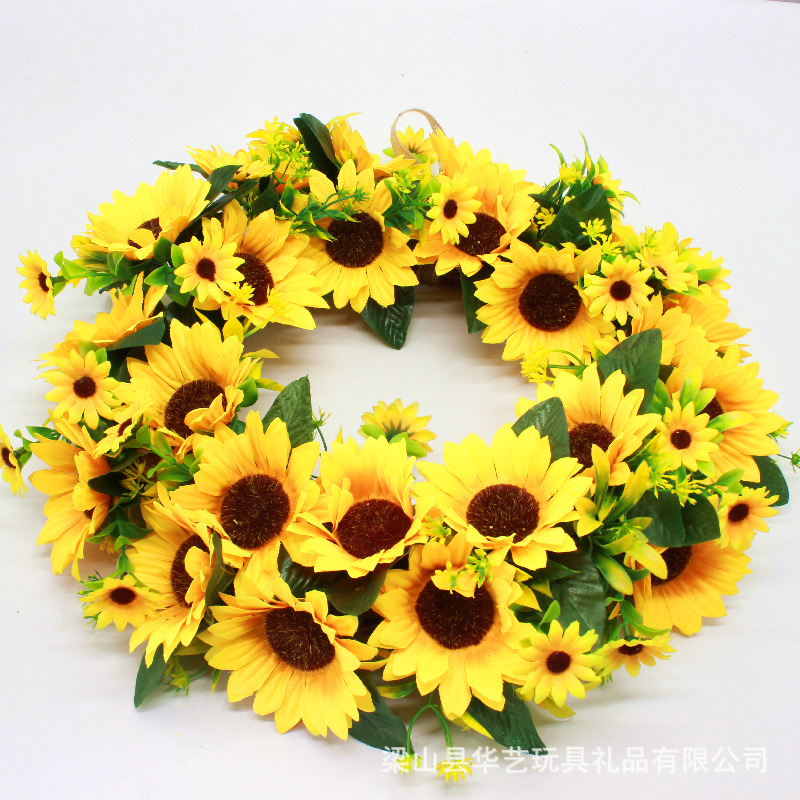 FUENTE Fábrica en stock colgante de pared artificial Garland girasol Sun Garland ratán anillo europeo y americano puerta y ventana Accesorios