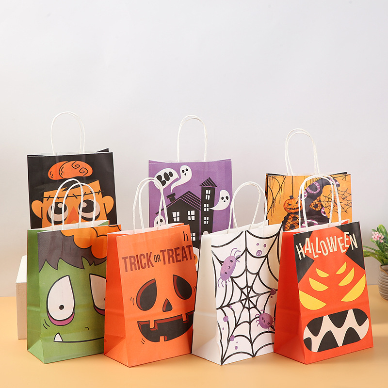 Halloween Toller Stil Kürbis Spinnennetz Geist Kraftpapier Täglich Geschenk Taschen 1 Stück display picture 1