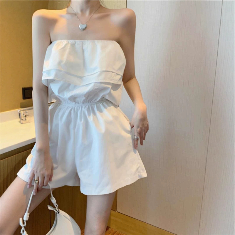 One-Shoulder Jumpsuit with Ruffles, Summer Jumpsuit with Exposed Shoulders, Sexy and Fashionable, Slimming, Suitable for Beach Vacations and Parties