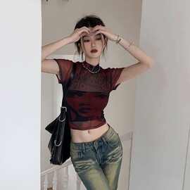 跨境批发复古美式辣妹红色正肩短袖T恤夏季修身显瘦印花短款上衣