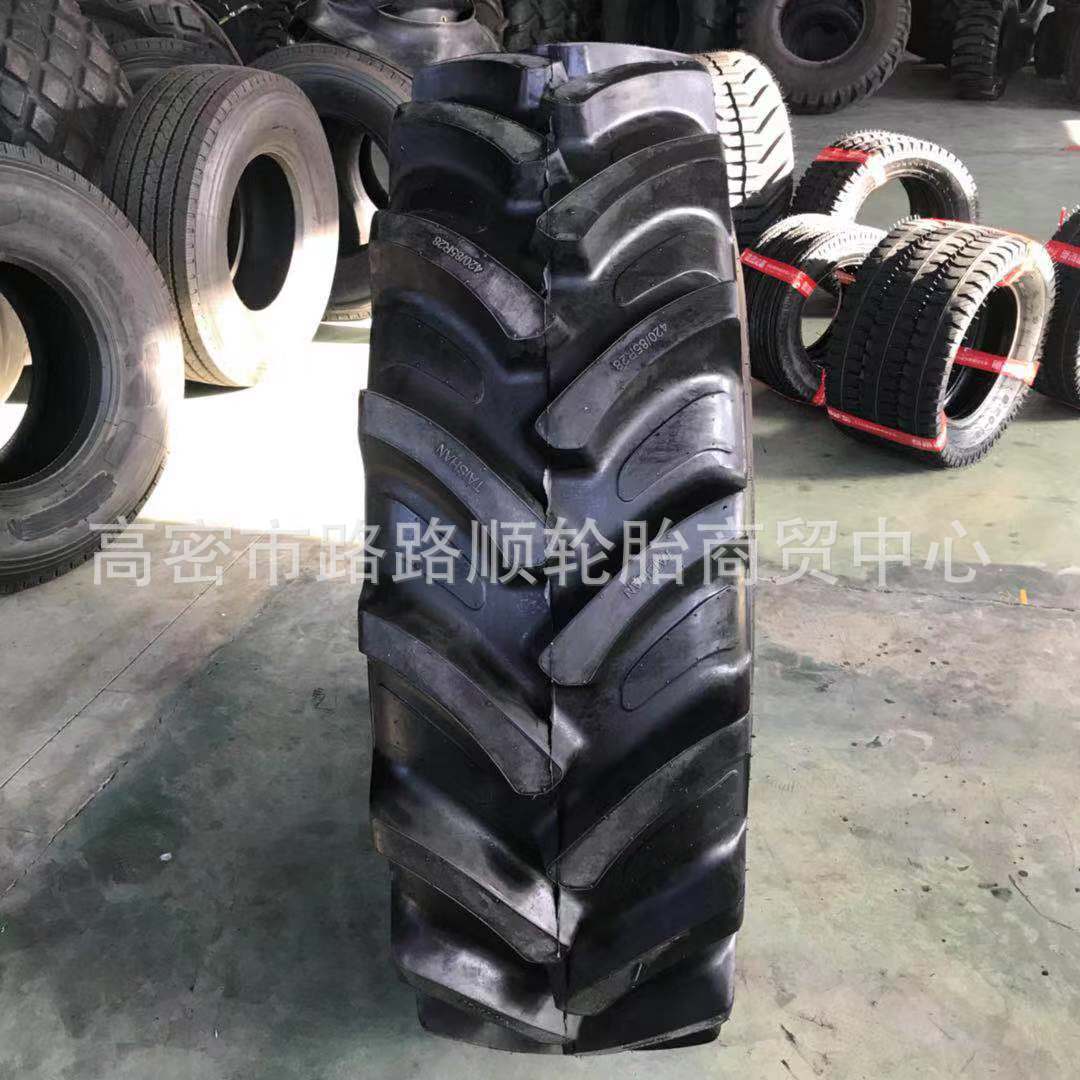 泰山420/85R28真空胎 16.9R28 拖拉机人字花纹子午线轮胎
