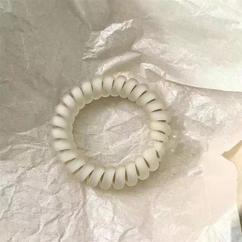 フルーツ色の電話線の髪輪の高弾力は丈夫で、シンプルなタイロープの女性ファッションの高馬尾髪ひもの皮筋の頭飾りです。|undefined