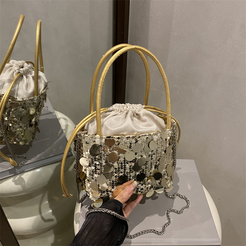 束口流行亮片2025秋季大容量抽带新款潮流质感单肩斜挎手拎水桶包|undefined