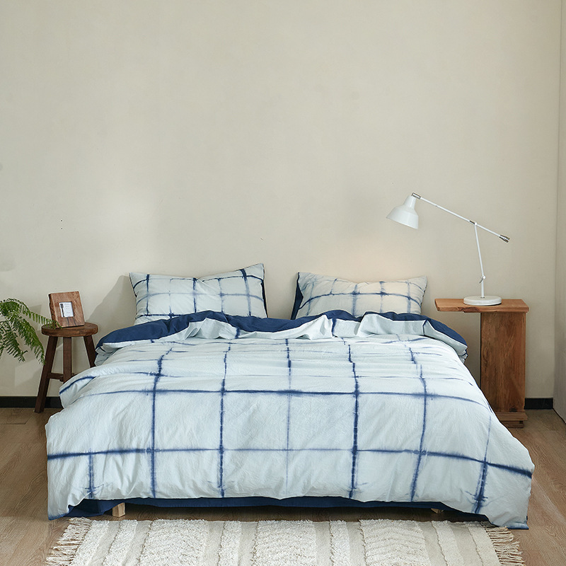 Vierteiliges Bettwäscheset im chinesischen Stil, pflanzengefärbt, schlichtes blau-kariertes Bettlaken und Bettbezug aus reiner Baumwolle, hautfreundlich_voghion.com