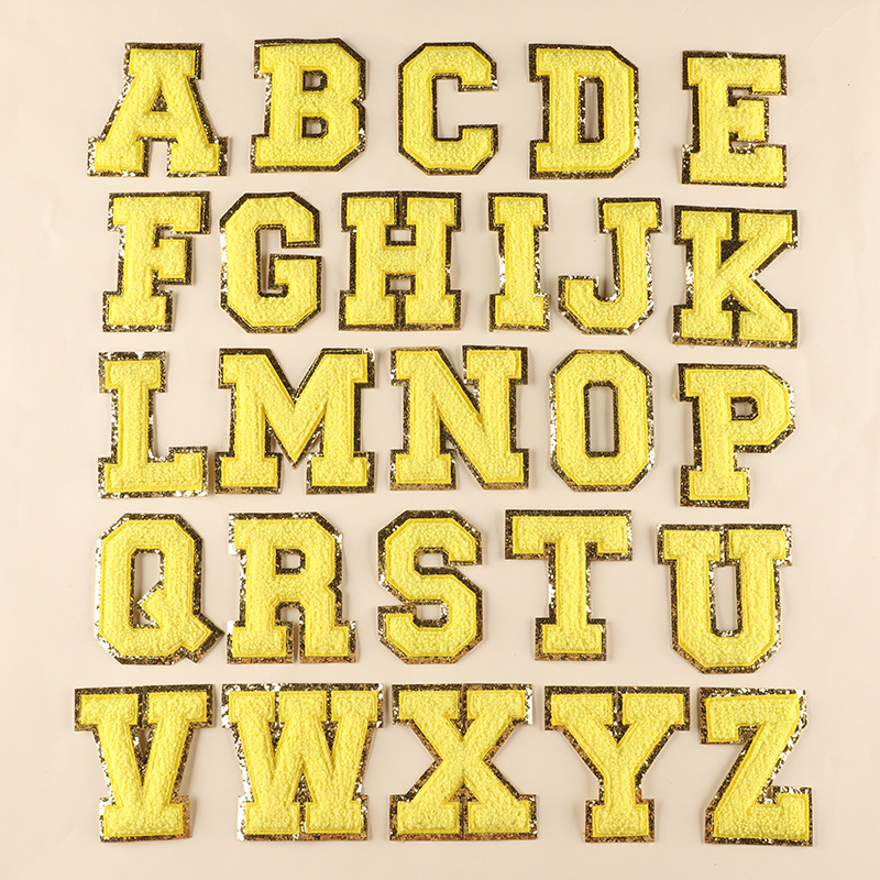 Parche bordado con letras inglesas y borde dorado - Para ropa y accesorios - Material de toalla y chenilla - Uso en personalización