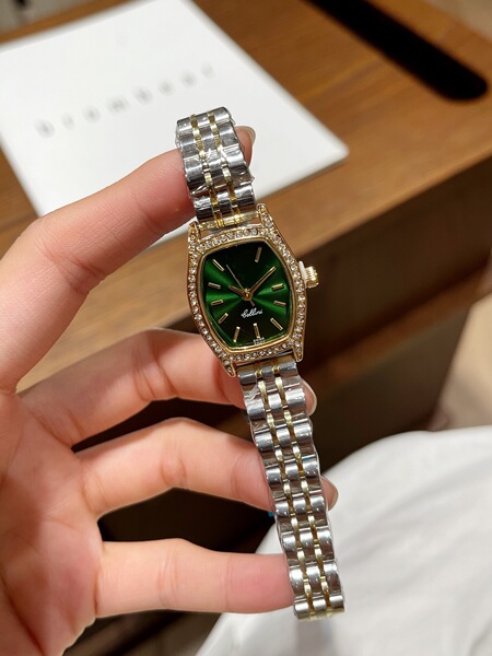 Lao Jia Lady's Quartz Watch Steel Belt Niche Fashion High-end Live…