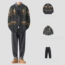 LAZY DAY原创男装搭配日系复古V领撞色针织毛衣男秋季宽松牛仔裤