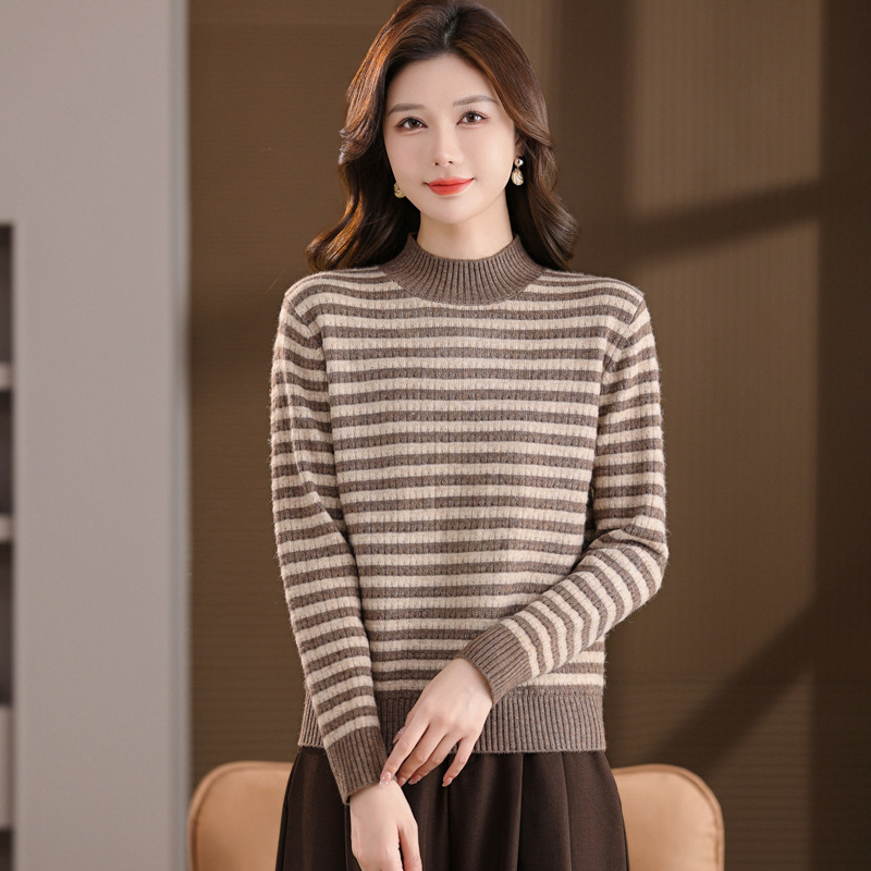 中年女装秋冬时尚夹条针织衫半高领保暖大码宽松毛衣休闲打底衫女，女装针织衫/毛衣，妃慕昵服饰