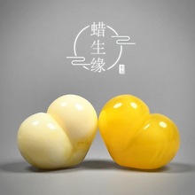 厂家直供蜜蜡屁桃配件diy配饰爱心把玩手把件挂件批发心形吊坠直