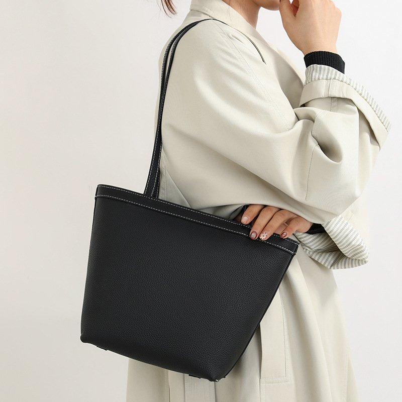 Women's 2026 New Handbag Top Grain Cowhide Leather Fashion Shoulder Bag Elegant Versatile Luxury Simple Tote Bag - Thumbnail 2