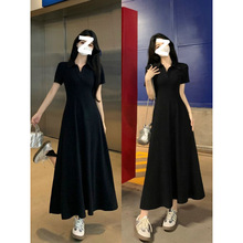 法式高级短袖连衣裙女夏季收腰显瘦黑色长裙设计感正肩POLO领裙子
