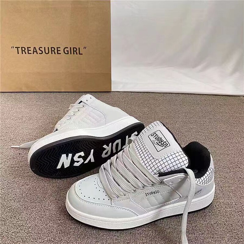 Hong Kong Style Couple's Sports Casual Sneakers 2025 Spring and Summer New Original Bread Shoes Comfortable White Shoes for Women