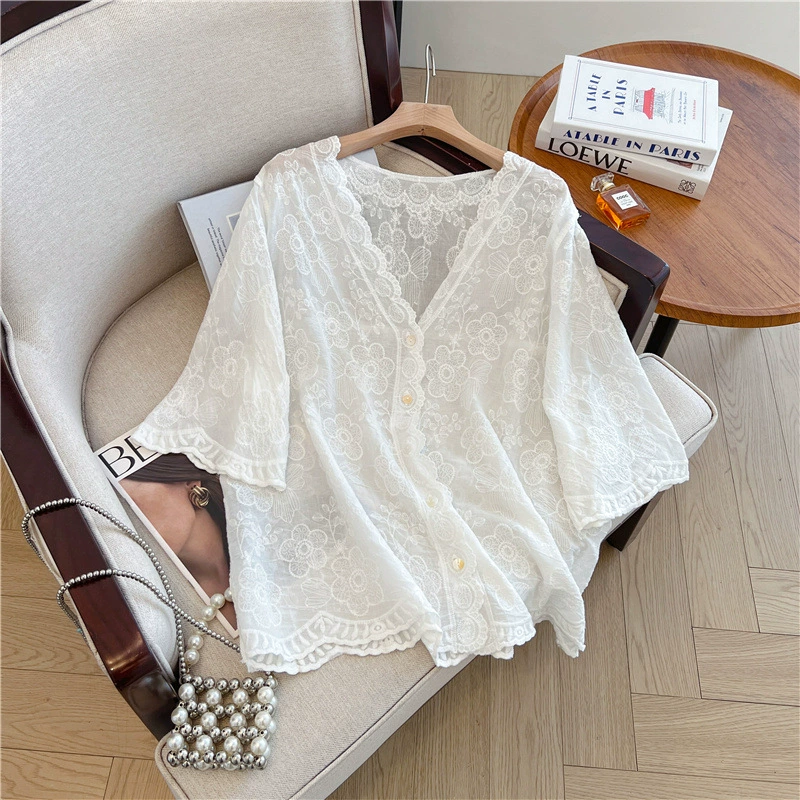 Кардиган-рубашка plus size с V-горловиной, смесь хлопка и льна с вышивкой, лёгкий