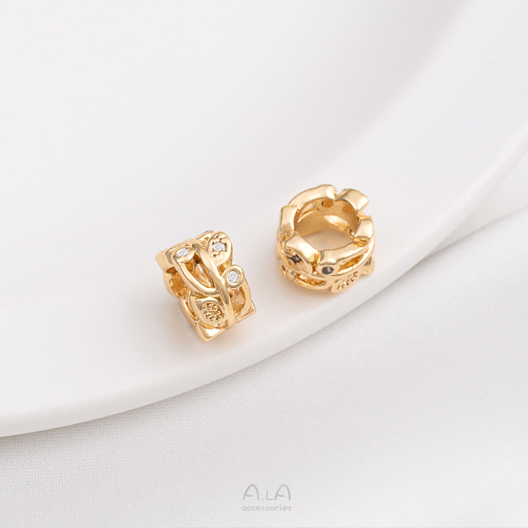 1 Piece 6.5.* 5mm 7 * 3mm 8 * 4mm Copper Zircon 14K Gold Plated Geometric Solid Color Polished Spacer Bars display picture 16