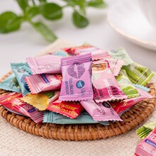 MINT���|��Ȼ�Ą�kiss���}�������H�������»�Y�д��ǹ�ɢ