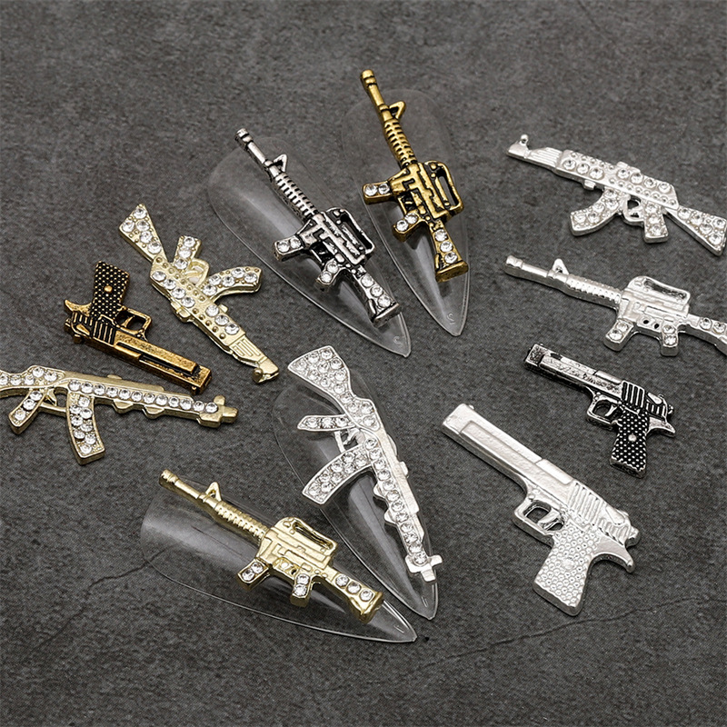 Transfronterizo exclusivo tridimensional retro manicura pistola joyería punk estilo diamante incrustado arma modelo decoración de uñas