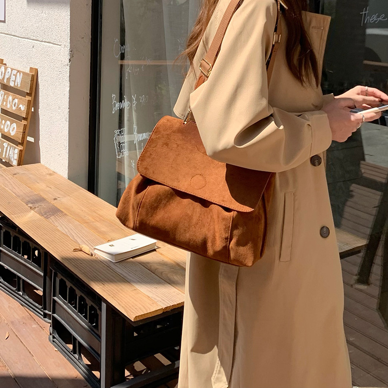 Frosted Brown Suede Crossbody Bag Large Capacity Shoulder Bag_voghion.com