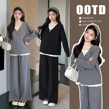 2025秋冬新款韩版休闲减龄假两件高级感气质孕妇套装