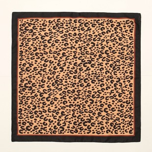 2024 Spring and Summer New Printed 70 Large Square Chinese Style Retro Sanding Scarf Holiday Gifts Accompanying Gifts
