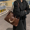 Advanced retro fashionable capacious shoulder bag, one-shoulder bag, genuine leather