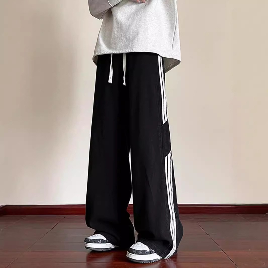 검은색