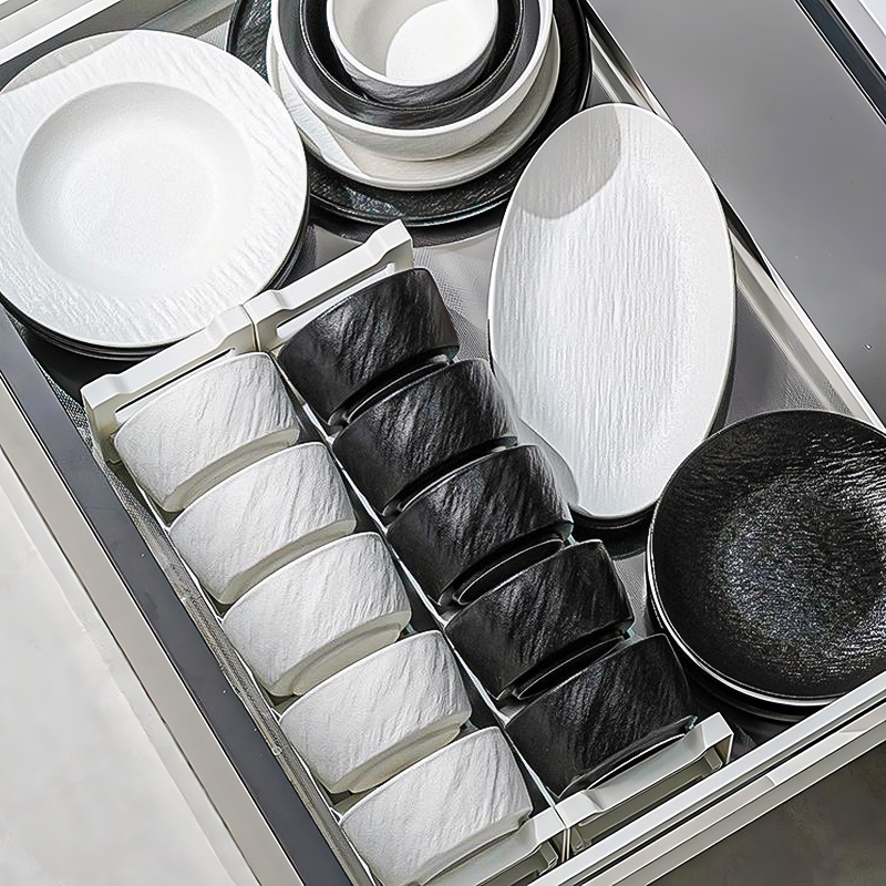 Single Cream-Style Ceramic Bowl for Home Use, High-Value Tableware, Underglaze Color Bowls and Plates, Tableware Set, Practical Housewarming Bowl Set