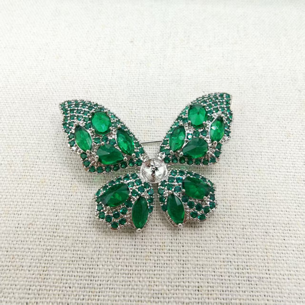 Broche DIY accesorios de cobre zircón mariposa broche de decoración broche de abrigo semiacabado