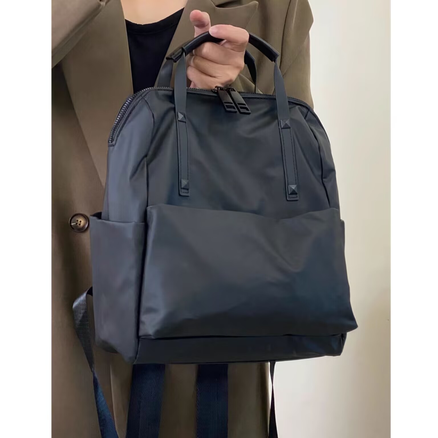 방수 나일론 배낭 2025 새로운 유행 여행 배낭 유행 올 매치 휴대용 경량 통근 학교 가방