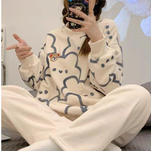 Ladies' Winter Plaid Pajama Set Homecoming Fleece Set Coral Fleece Autumn/Winter Long Sleeve Set Korean Version Cute Plus Size Dropshipping