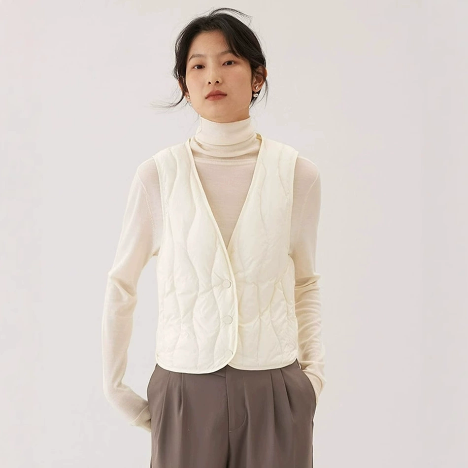 Пуховик жилет женский 2024 новый внутренний жилет V-образный вырез дно тонкое и легкое внутреннее плечо