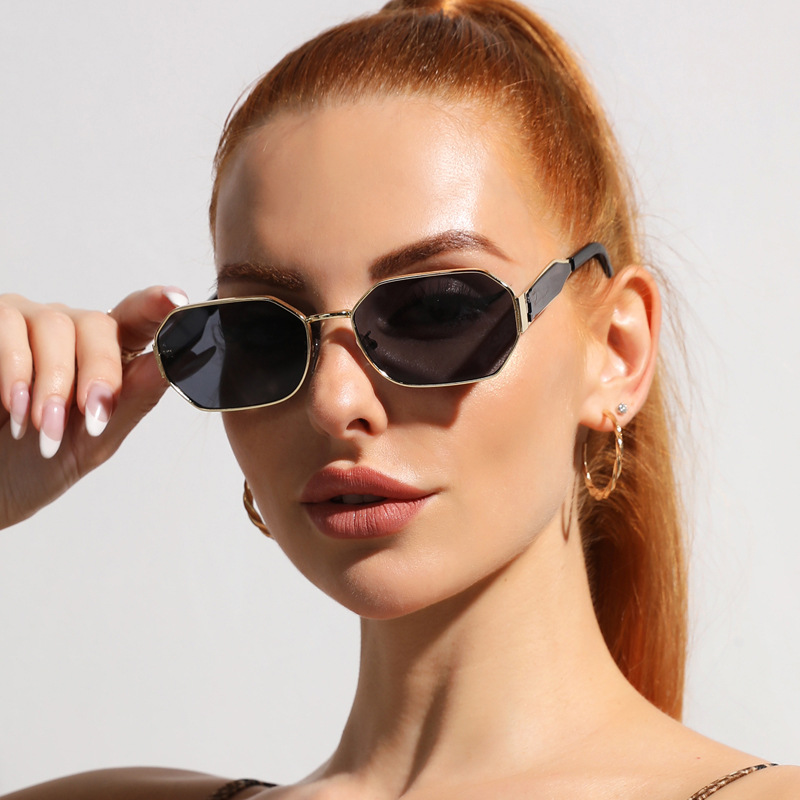 Retro Solid Color Ac Polygon Full Frame Women's Sunglasses display picture 2