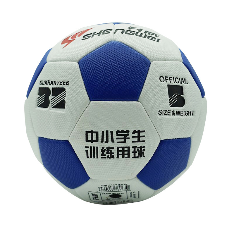 オーダーメイドキャンパスのサッカー5号機はサッカー4号の子供のサッカーを縫います。|undefined
