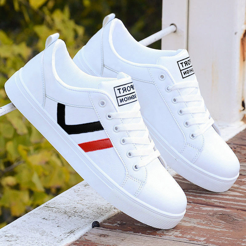 Pequeños zapatos blancos para hombres 2024 primavera nuevos zapatos para hombres tendencia zapatos casuales de todo fósforo zapatos deportivos bajos para hombres zapatos de moda para hombres